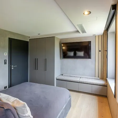 Maison Ecologique Avec Piscine A