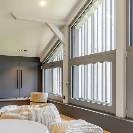 Maison Ecologique Avec Piscine A